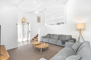 Seaside Family Escape, 11 Navala Ave - pet friendly, Air Con & Wi-Fi - 7