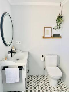 Little Beach Home - 7