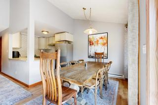 Lakeview Townhome Unit A5 - 5