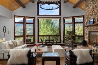 Camp Telluride - golf course, views, hot tub, gym! - 5