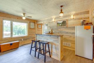 Contact Mountain Hideaway with Views and Porches! - McLeod - 4
