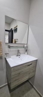Central 2BR Apartment-10 Min Walk to Mambo Beach - Jan Thiel - 4