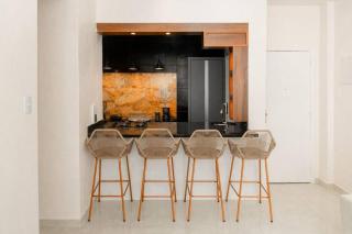 Apt Copacabana 1 quadra praia vista parcial mar - Rio de Janeiro - 3