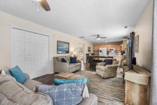 Beach House with Pool - North Myrtle Beach - Myrtle Beach - 3
