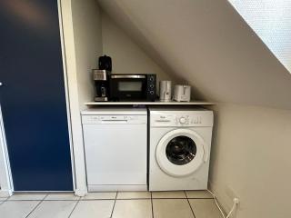 Studio à 200m des thermes avec piscine, parking et WiFi - FR-1-541-112 - 3