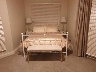 Sophisticated Elegance at the Gardens - Albury - 7
