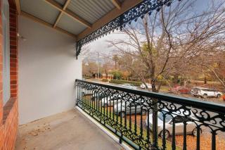 Central Style at the Gardens - Albury - 8