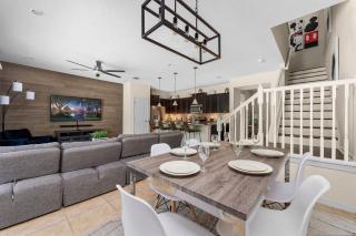 Star Wars + Princess + Mickey themed kid rooms - Kissimmee - 9