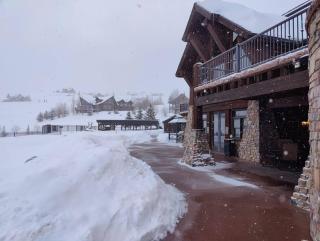 Paradise View Lodge - Amazing Lake Views, Playroom, Pool, HotTub! - Fish Haven - 4