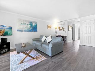 Kuhio Shores- Oceanfront, AC, Ground Floor - 9