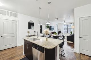 Stylish 2B near Legacy West Wi-Fi Fitness Pool 1235 - 6
