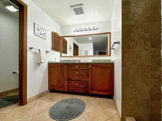 Large 1 Bedroom, Ocean View , Pool, Beach Access, Tennis & Pickle Ball - Koloa - 4