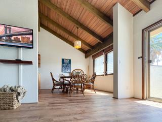 Large 1 Bedroom, Ocean View , Pool, Beach Access, Tennis & Pickle Ball - Koloa - 2