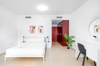 1-BR Stunning Sea View Beachfront JBR - Dubái - 5