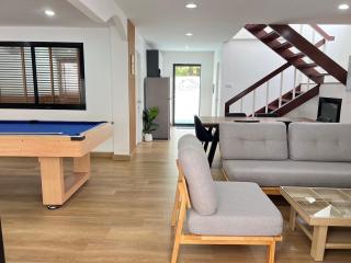 3 Bedroom Pool Villa, Cozy House, Wonnapha Beach, Bangsaen - Bang Saen - 4