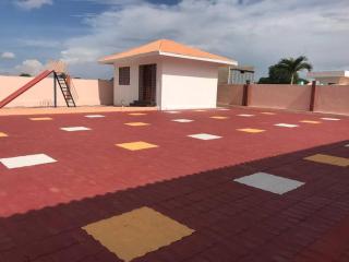 King Farmhouse with Pool, Lawn, & Gazebo, Book Now! - Alūr - 1