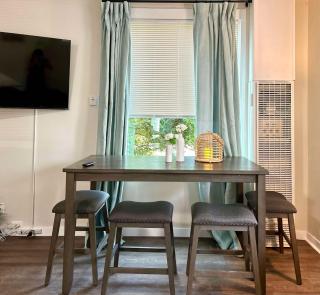 DT Stylish & Newly Renovated Home 2bdrm KQ beds Sea Tac 6 Miles - Renton - 4