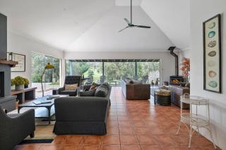 The Bundanoon Lakehouse - Bundanoon - 4