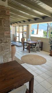Lodge Modern Apartments, in Kalamaki centre - Zakynthos Town - 6