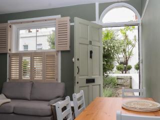 Officer's Mess - Eastbourne - 7