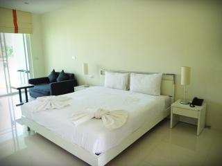 Tai-Pan Resort and Condominium - 7