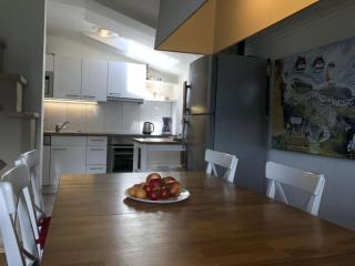 Chalet on the ski slope - Dorf - 5