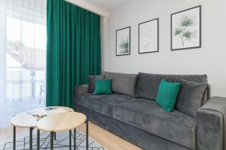 Baltic Twist Apartment with Balcony Jastrzębia Góra by Noclegi Renters - Jastrzębia Góra - 3