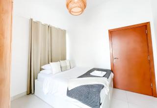 Beautiful Marina Views One Bedroom Apartment with two balconies - 5