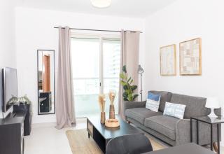 Beautiful Marina Views One Bedroom Apartment with two balconies - 7