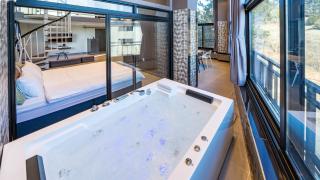 Geoje Highend Spa Pool Villa Duplex, Indoor BBQ - 2