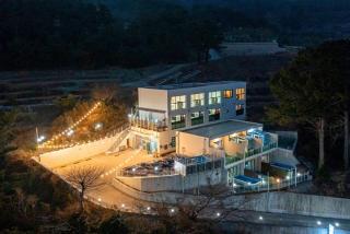 Geoje Theview Kids Poolvilla - Mangch'i - 9