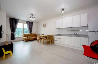 Gangneung Luluberry Pension - Gangneung - 1