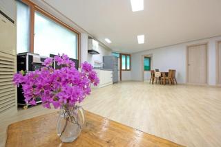 Gapyeong Gangbyeonmaru Pension - Gapyeong - 5