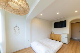 Yangyang Staydaro - 8