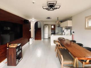 Jeju Private Poolvilla Gwakjidaon Stay - Jeju-stad - 3