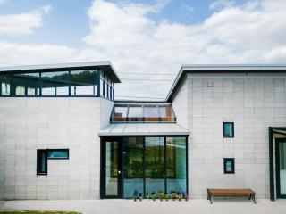 Damyang Block House - 3