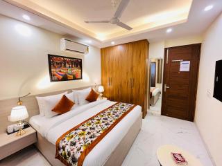 Hotel Ivaan Homes opposite to Iskcon Temple East of Kailash New Delhi - Nova Deli - 3