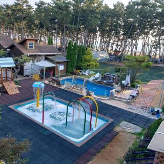 Irang Kids Pool Villa - Taean - 0