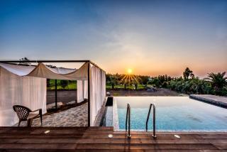 Jeju Mia Private Pool Villa large outdoor warm pool - 8