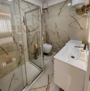 Le Bon Apartment - Tirana - 2