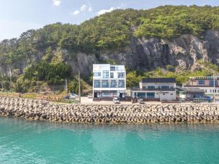 Namhae Red Wave Pension - Namhae - 0