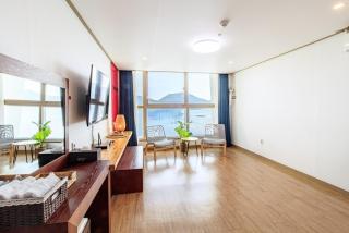 Tongyoung Martis Beach Pension - Tongyeong - 6