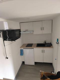 Studio moderne situé à 300m du cœur de Troyes - Troyes - 3