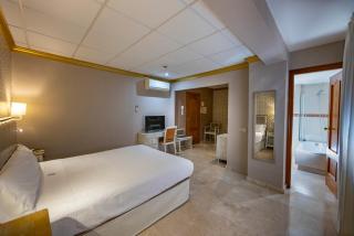 Hotel Sacromonte - 2