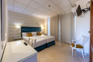 Hotel Sacromonte - 6