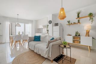 Casa Amorosa Apartment with Pool - Close to Beach, City Centre and Bus Station - Torrevieja - 8