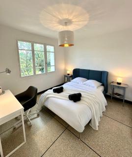 Villa de Standing au Calme Absolue avec Piscine, Clim, Wi-Fi - 7