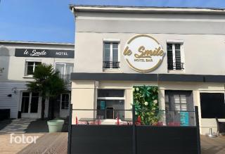 Hôtel Le Smile - Saint-Vincent-Sterlanges - 0
