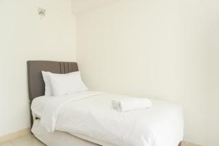 Minimalist and Homey Studio Green Bay Pluit Apartment By Travelio - Jakarta - 8