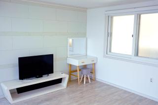 Changwon Cozy Pension - 3